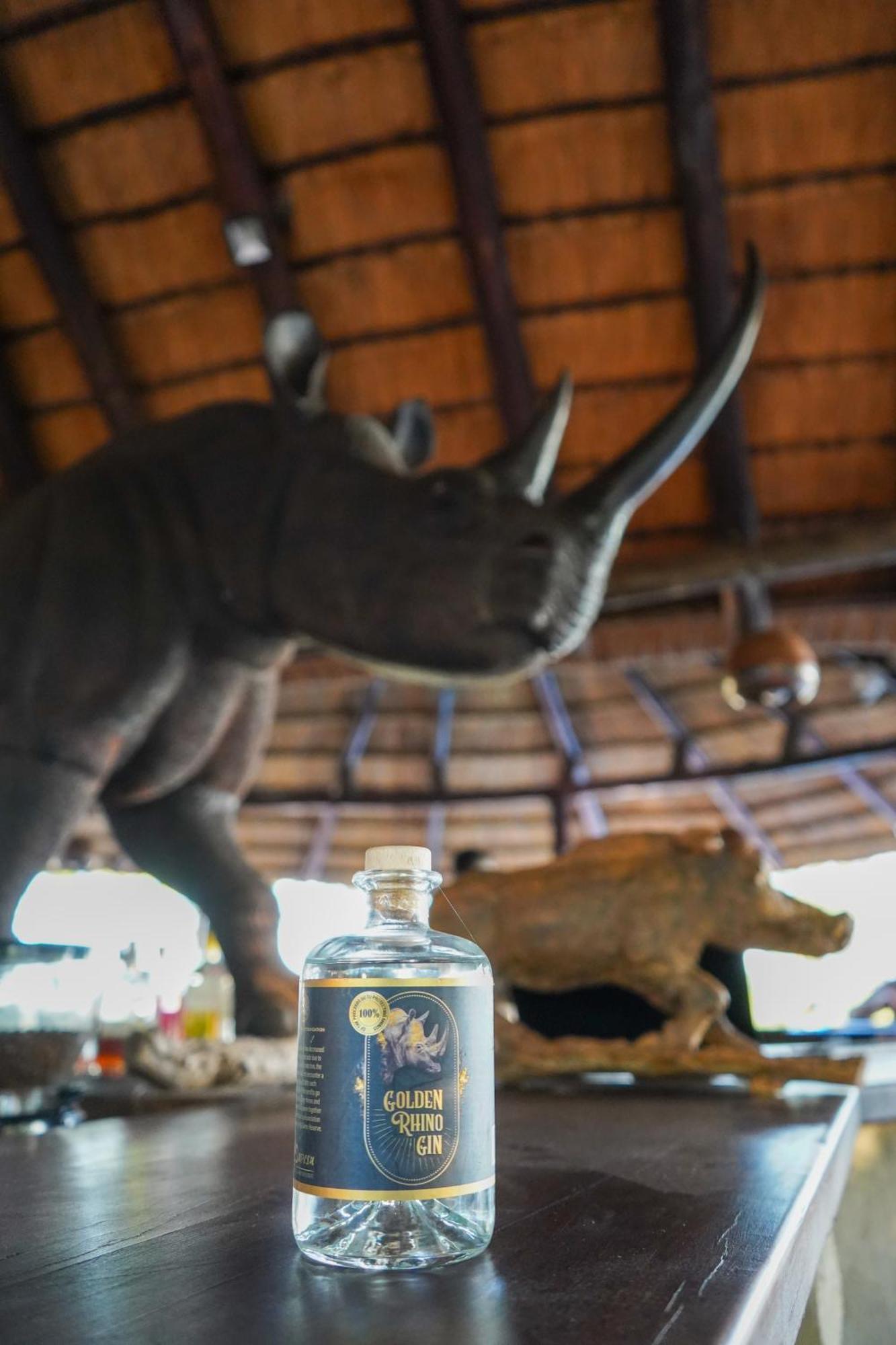 Mopane Bush Lodge